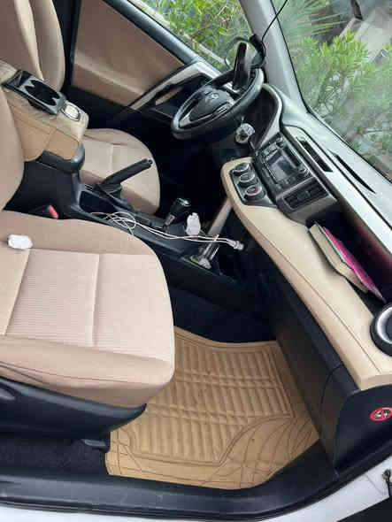 السلام عليكم سيارة راف فور موديل 2014 خليجي رقم  بغداد دولي شرط التحويل
سيارة حلوة مال جناي 
محرك وگير كفالة ، تخم تايرات ، صدر جديد 
كامرة. حساسات، بدون فتحه 
بيها قطع صبغ ابيع حزام احسن  حتى اخلص 
موجود سونار 
سعرها  130 $ وبيها مجال 
مكاني بغداد 
هاتف

***********
