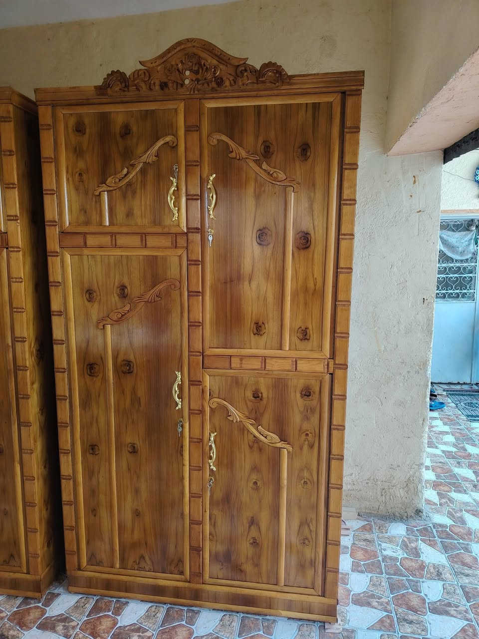 كناتير جديد نجاره تسكام سعر الواحد ٢٥٠ واتساب ***********
