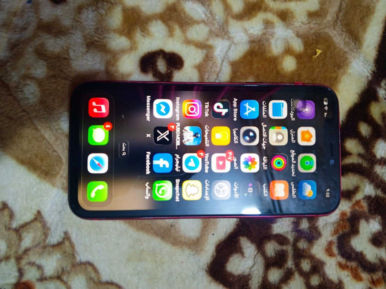 ١١ عادي ذاكره ٦٤ مبدل شاشه وبطاريه دكمه التشغيل واكفه يشتغل عن طريق شاشه دوسه وحده السعر 150 قفل رقمي *********** متواجد وتساب ويا كرتونه مكاني اسكندريه
