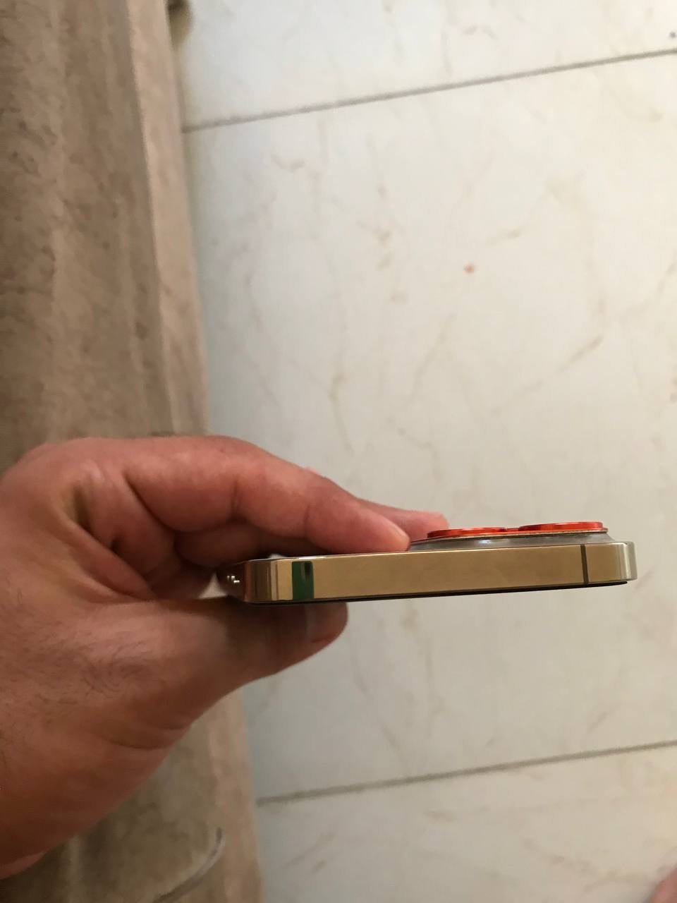 13 برو ماكس شرق اوسط كامل هوه والملحقات 
  شرط الفحص والضمان مستعجل على بيعه ***********