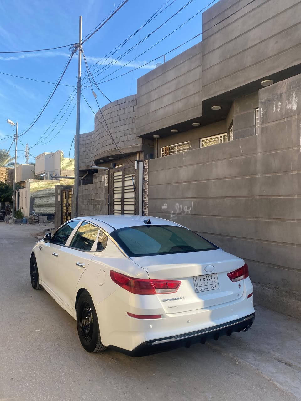 اوبتايمه مديل ١٩ سياره بيبه قطع صبغ  أثر شخوط بدون حادث بدون ايرباك حادث صور بل منشور امريكه سياره نص فول رادار امامي خلفي جانبي شاشه جبيره كامره تخم تاير حداديه من طول لطول كله جديده بعده بلزكات شركه ترايه مال ٢٤ دخل جوزي بلادي نشره داخليه كامله مسويه ٢٠٠ الف منضومه زنون ٢٥٠ الف دعاميه خلفيه جديده نصبه تخبل وترايه زيرو مكان السياره كربلاء *********** *********** السعر ١٢٨ وبيه مجال سياره حله من صور
