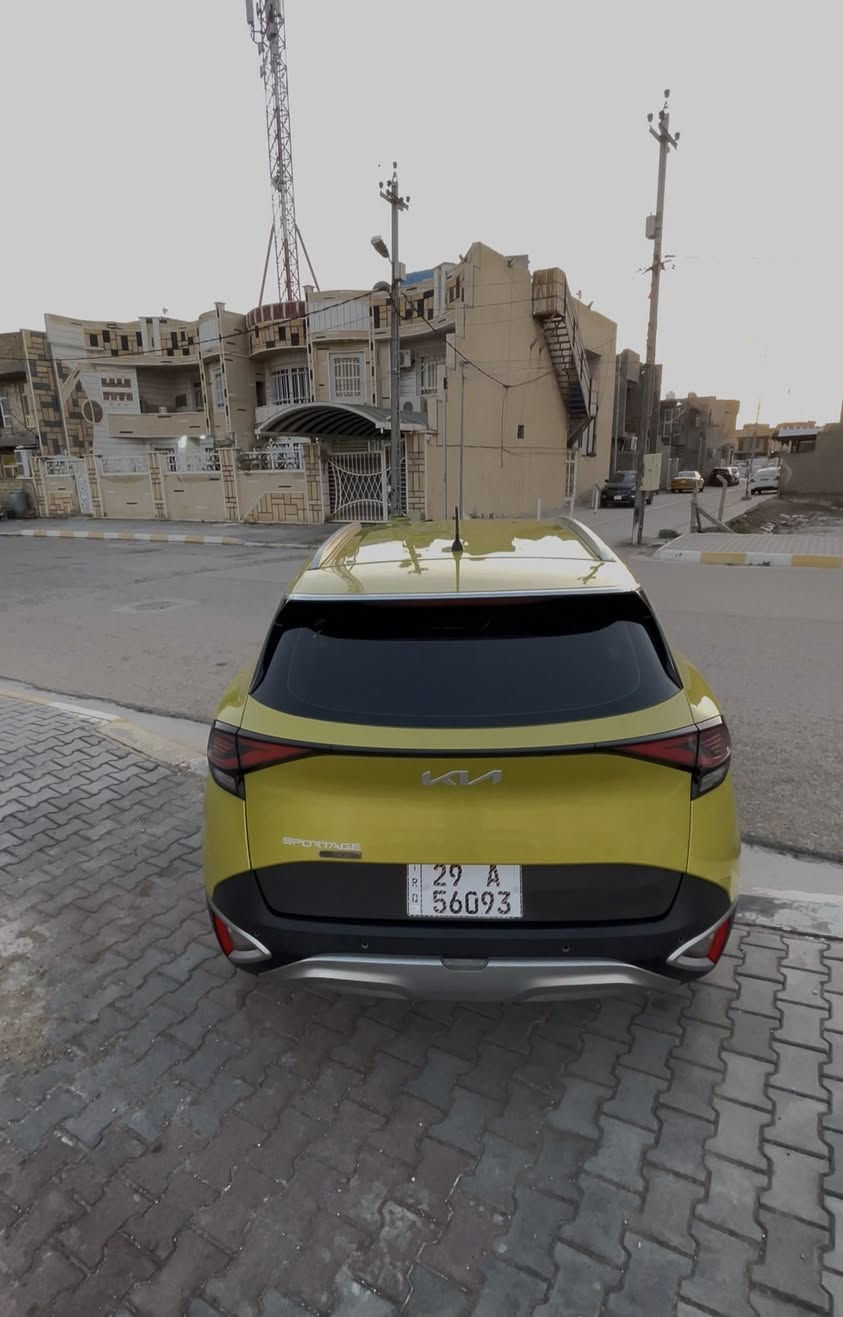 سلام عليكم  اللبيع اسبورتج مديل ٢٠٢٣
خليجية
  كفاله عام شرط الفحص عد. قطعتين صبغ رش تجميلي فقط لا فتح ولا تبديل  ولا ارباك 
سياره نص فول سايد بريك كهرباء 
حساس خلفي 
قطعتين تبريد 
مكينه ٢٠٠٠
لين زنون كشافات 
ماشيه 28 الف
 
مكانه واسط 
مرقمه واسط 
 
 ***********
