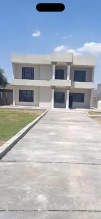 دار للبيع ملك صرف 1500 متر تحويل مباشر يحتوي الدار على  غرف نوم عدد ٨ ...