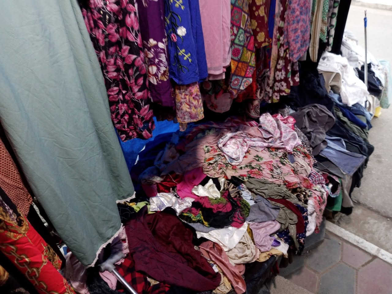 تعالو صار بلاش  
دشداشة نسائية مخور شلحة بالف بس بالف 
بجامة بدي قميص نسائي بالف بالف  
بنطرون تيشيرت👕بالف عروض خاصة 
عروض من اليوم  لل الجمعة 
👨‍👩‍👧👚👕🧥👔


**إذا كنت صاحب هذا الإعلان وتريد حذفه لأي سبب، رجاءا أرسل رسالة إلى الدعم الفني**