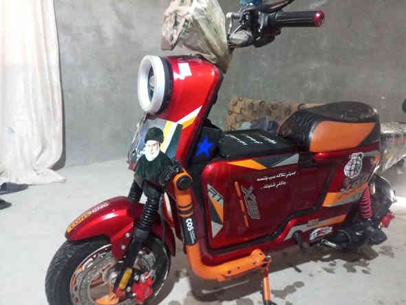 دراجة شحن نوع(X900) دراجة نظيفة ومرتبة وما متعوبة أبد فقط اروح بيها للشغلي ومرات للسوك كاملة من جميع نواحي حط سويجك واتوكل سعرها كلش مناسب (٤٧٥) وبيها مجال للشراي واتساب مفتوح واتصال (***********)
