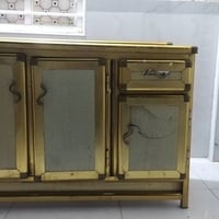غراض للبيع عنواني قرب كراج بغداد 07735565621