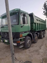 لوري  قلاب بلاد عكرب بلاد  مديل 2003ما معلايه اصل مجموعة نص جياف سياره...