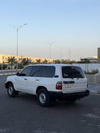 لاندكروز مونيكه • ٢٠٠٢ • مكينة 6 بنزين