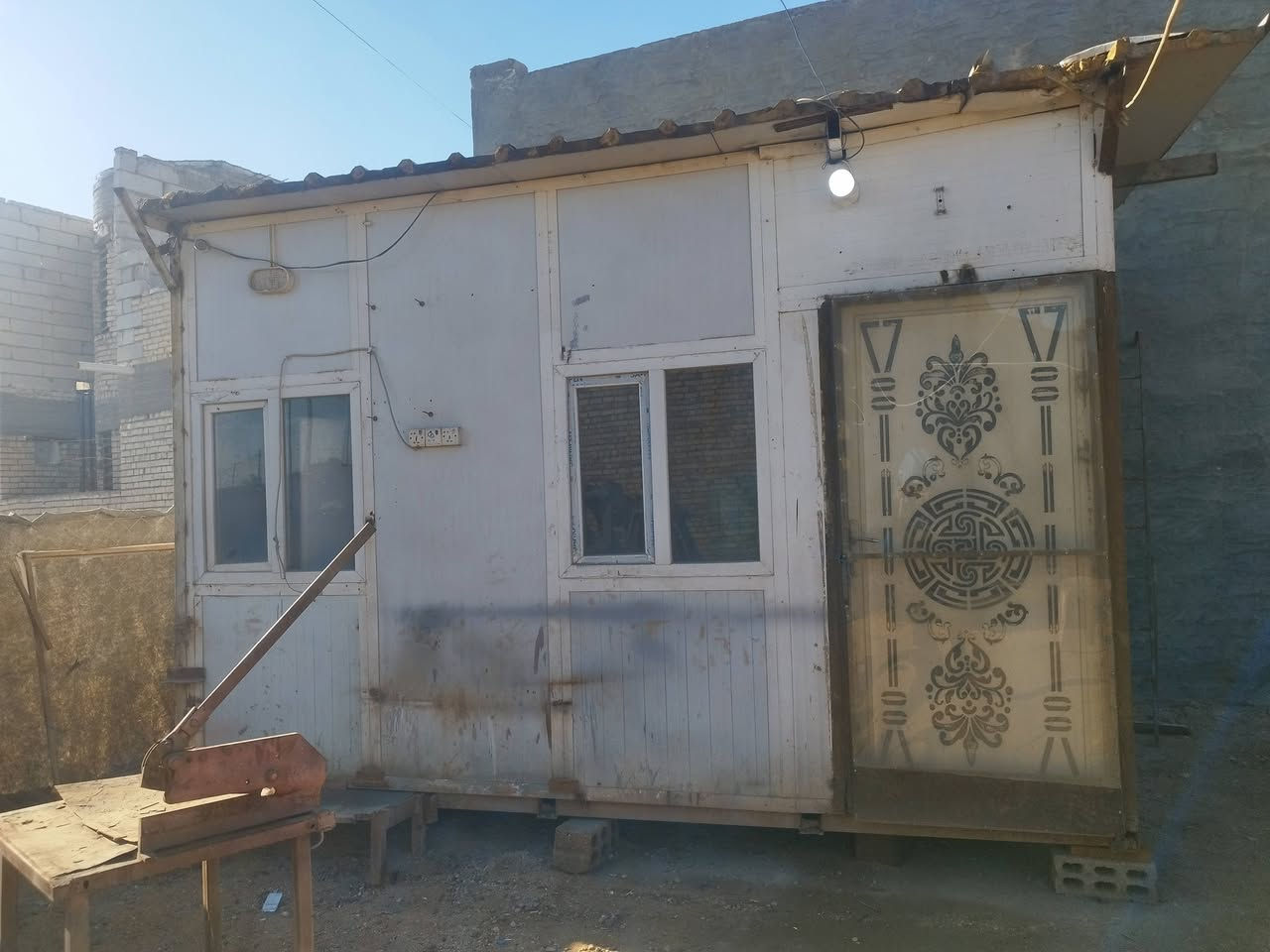 كرفان قياس
3 * 4.5 للبيع 
القاعدة السفلية بوري ٤ * ٤ 
٢ملم بلاويد خشب 
السقف سندويج مع سقوف ثانويه تأسيس كهرباء كامل 
السعر خاص او الاتصال على الرقم 
***********
