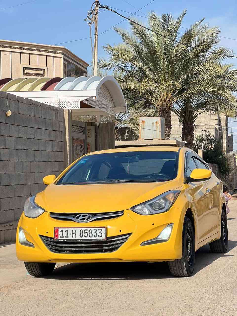 السلام عليكم للبيع الانترا موديل 16 وارد امريكي بيها جاملق وبنيد مبدلات وجاملق جهت السايق مصبوق اثر طخه ماطور والباقي خير من الله السعر 110 
مكان السياره الرمادي 
***********
