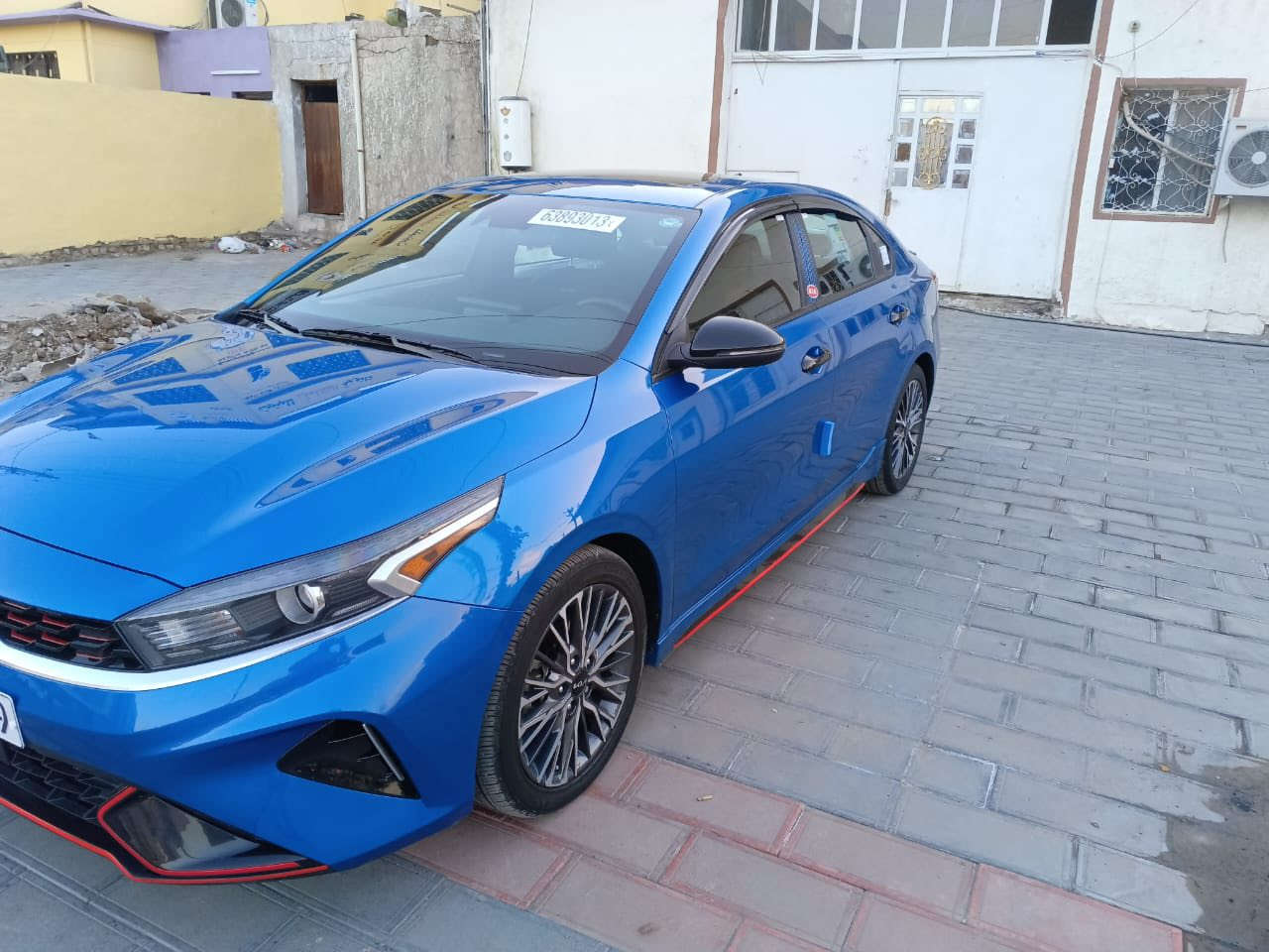 سلام عليكم 
فورتي جيتي لاين فول موصفات 
حادث موضح بلصورهً
170 وبيهه مجال 
***********
