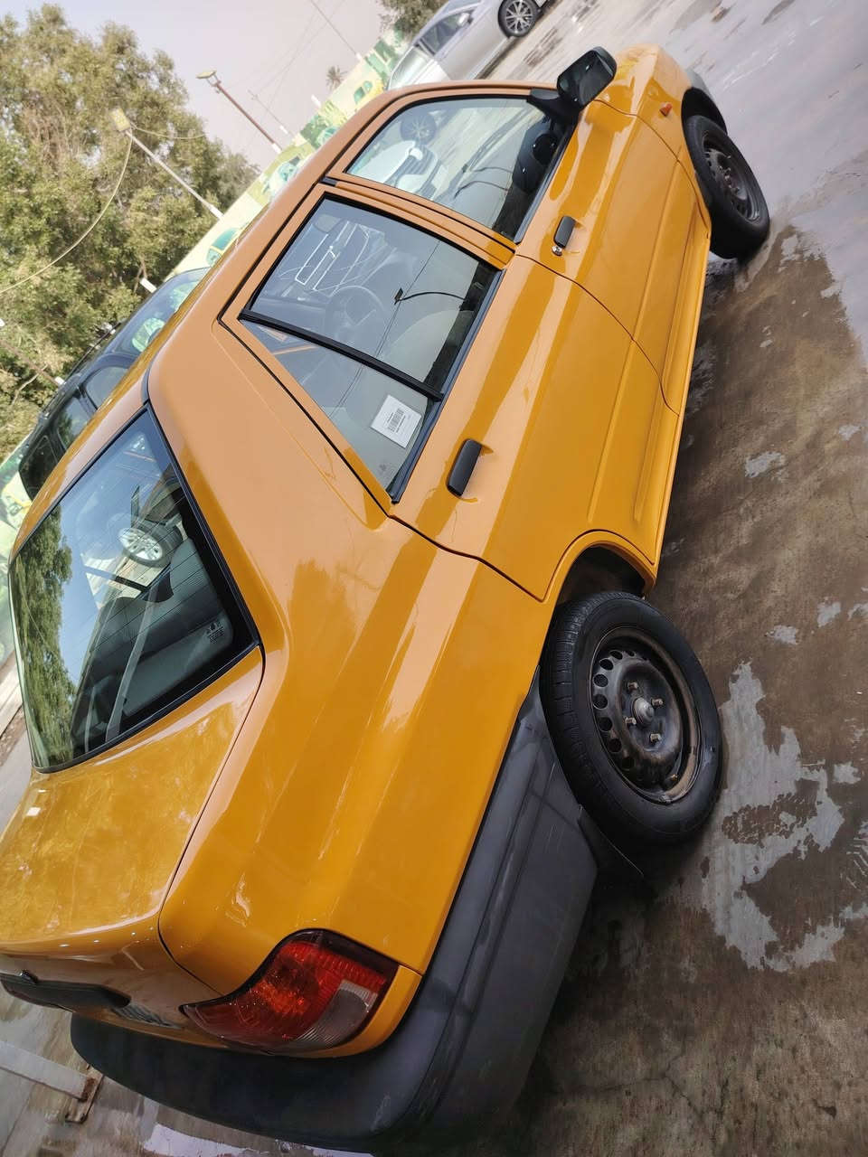 سايبا ٢٤لبيع مقفوله كفاله عامه سعر ٧٣عنوان بغداد شعب ***********
