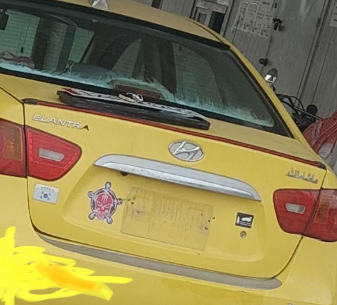 باب سايق وخلف السايق وجاملغ وغبق صندوق + مسجل النترا للبيع *********** بي واتساب
