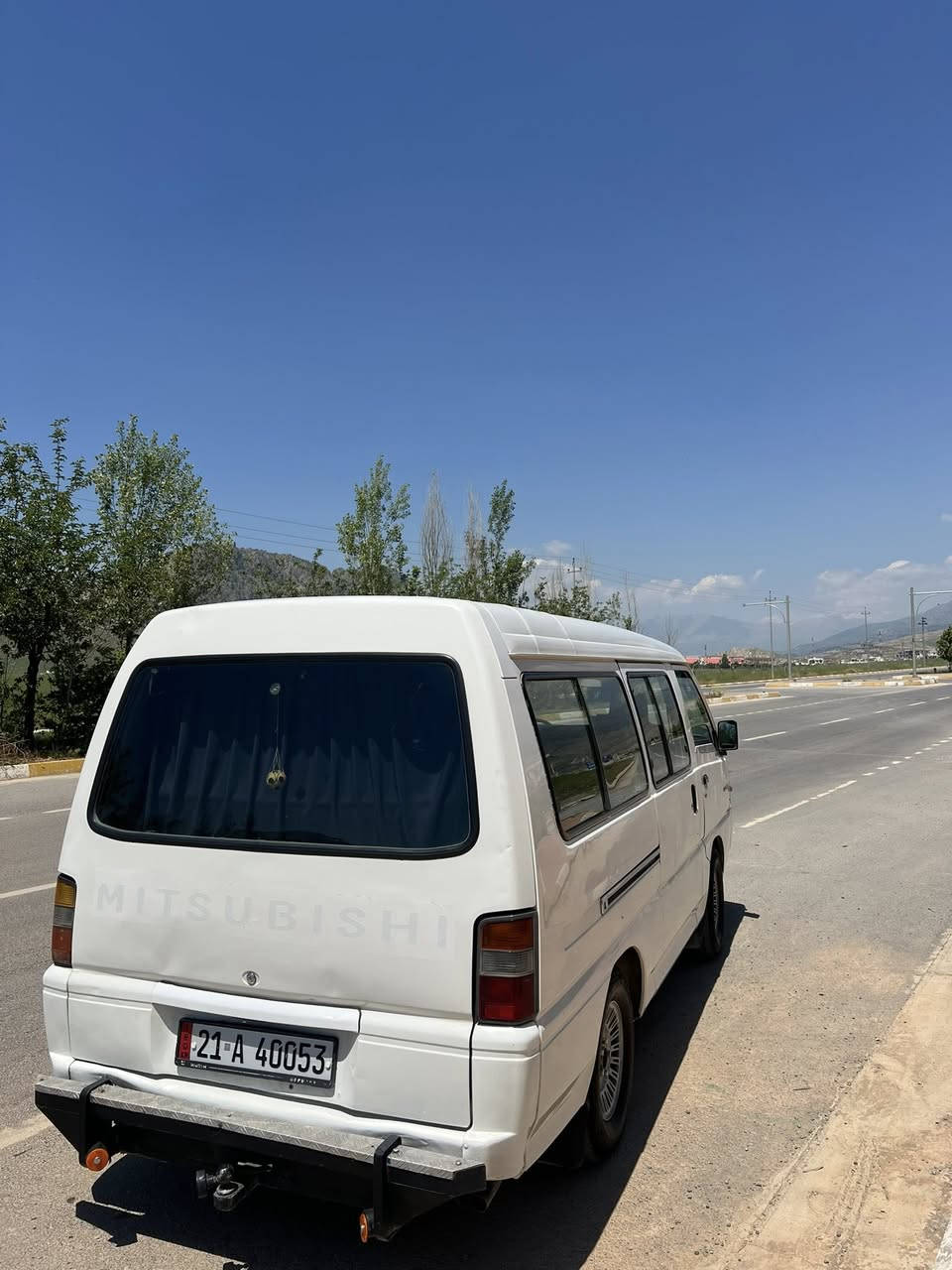 مستەر بۆشی
مۆدێل ۲٠٠٥ ڕەقەم سلێمانی سەنەوی تا ۲٠۲۹ نویە
دەرگا کارەبای سیستەمی غازی پێوەیە پێشو پشتی کەپسە 
لە لای دەرگا سکەی لە بەشی خواری بۆیاغی هەیە نرخی ۷٥گەڵاو مەجال


**إذا كنت صاحب هذا الإعلان وتريد حذفه لأي سبب، رجاءا أرسل رسالة إلى الدعم الفني**