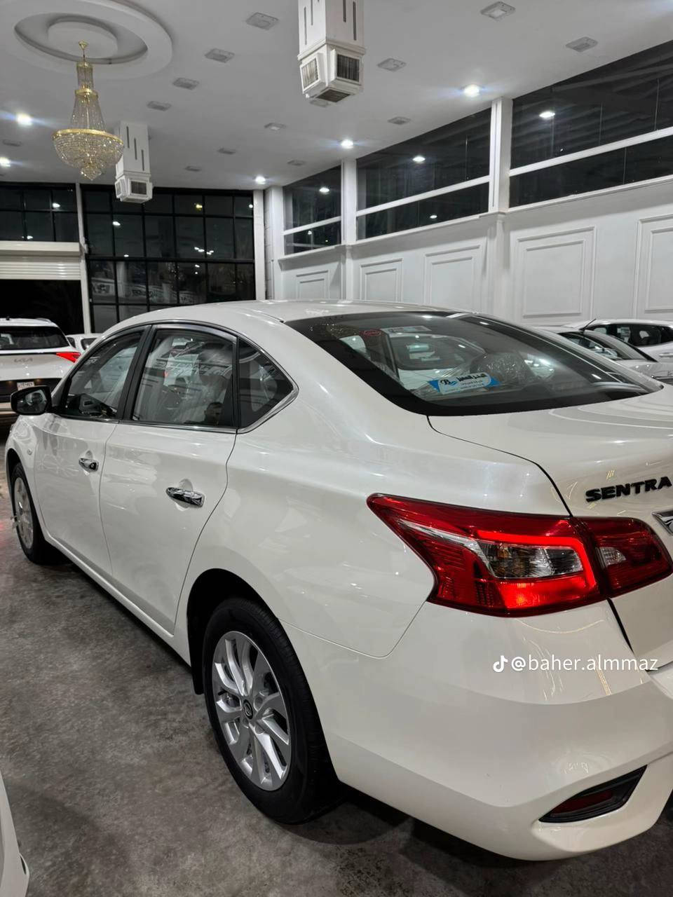 نيسان سنترا موديل 2025 ضمان شركه السور ١٠٠ الف او ٣سنوات 
زيرو داخل عسلي 

شاشه ابل كار بلي 

فتحه 

كامره 

جامات كهرب 

تبريد خلفي 

بكلايت لد 

تحكم ستيرن 

السعر 143 وبيها مجال
 مع اللوحات نينوى  

***********

