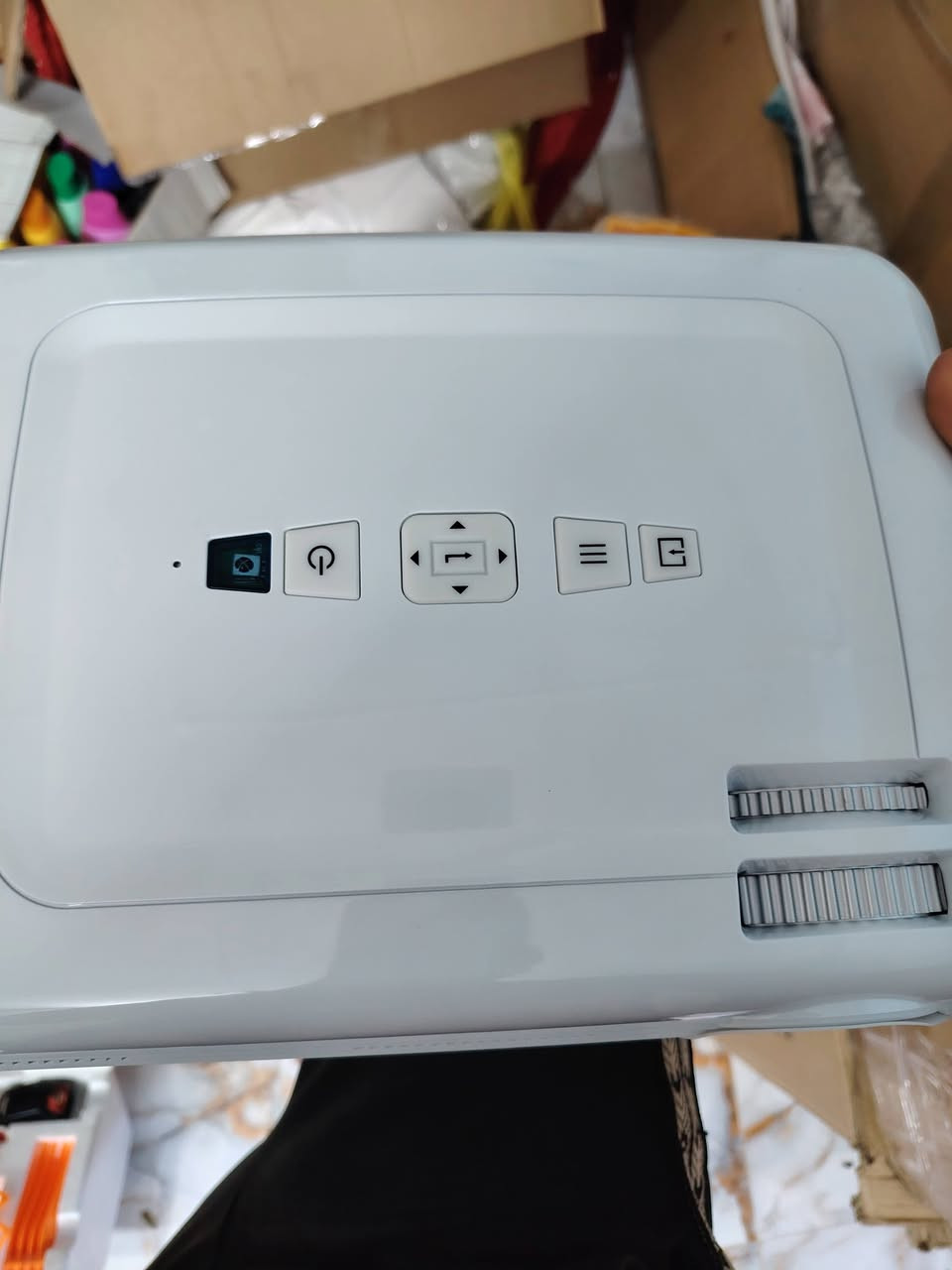 نطيني بيه سعر بس لا تكسر بيه واخذه بل عافيه عليك


**إذا كنت صاحب هذا الإعلان وتريد حذفه لأي سبب، رجاءا أرسل رسالة إلى الدعم الفني**