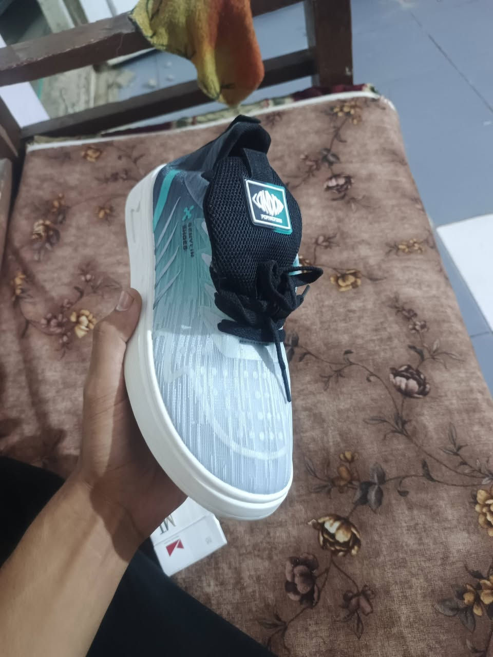 👟 أحذية شبابية أنيقة وخفيفة الوزن ✅ خامة عالية الجودة (كوالتي ممتاز) ✅ مريحة للاستخدام اليومي ✅ تصميم عصري وأنيق
💰 السعر:
زوج واحد: 8
زوجان: 15
🚚 توصيل مجاني داخل الفلوجة
📩 للطلب والاستفسار: تواصل خاص
اغتنم الفرصة والكمية محدودة. ✨👟


**إذا كنت صاحب هذا الإعلان وتريد حذفه لأي سبب، رجاءا أرسل رسالة إلى الدعم الفني**