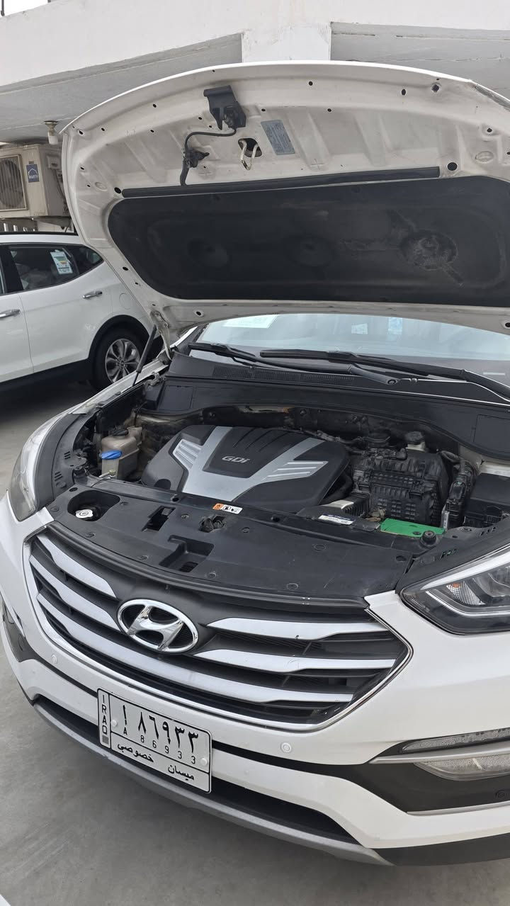 سنتافيا كراند ٢٠١٧ رقم ميسان تحويل مباشر ثاني يوم السياره 6 سلندر 7 راكب بأسمي السيارة حداديه تخم تاير ومناقصها كل شي السياره احلى من الصور السياره شاشه جبيره كامره دواره حساسات اماميه خلفيه ويل كب كروم حادثها جاملغ وبنيد بدون دواخل ابد وبيها صبغ بالباب الخلفي هنا بالعراق باقي السياره كفاله عامه مكانها ميسان للاتصال والاستفسار *********** اتصال فقط ماجاوب عالنت .
