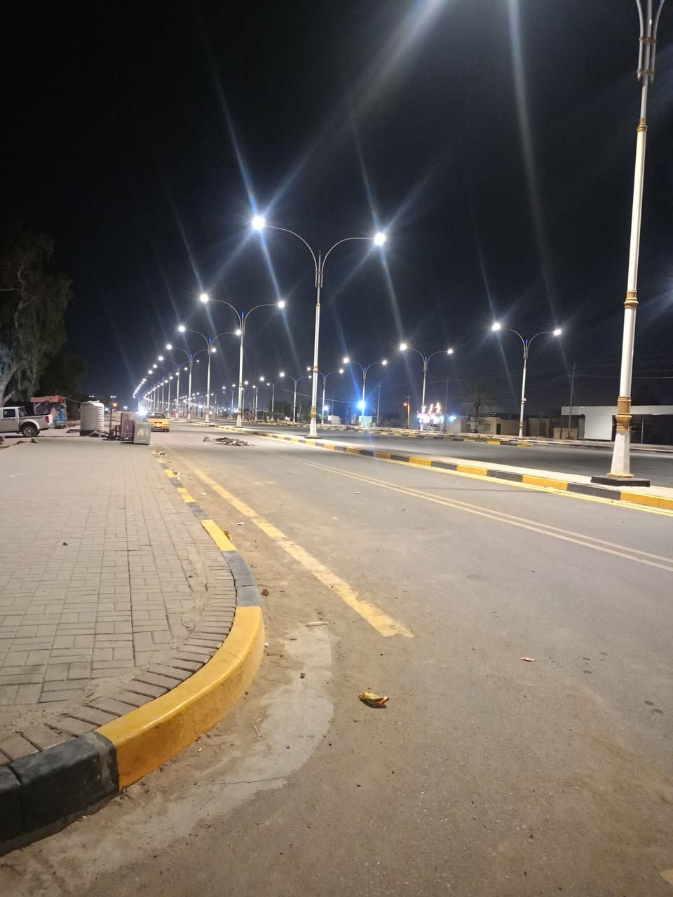 السلام عليكم بيت للبيع قربه معارض السيارات او حي صناعي مساحه البيت 100 متر البيئه الزراعي مقابل للتطويب مدفوعه الاستماره مال الطابه رقم الهاتف للاستفسار*********** السعر 17 وبي مجال
