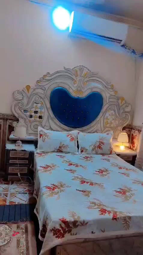 غرفه اخشاب عراقي للبيع مابيه اي ضرر ولا اي كسر مجرد يده مال جرار السعر مليون وبيه مجال عدد8قطع المكان كربلاء


**إذا كنت صاحب هذا الإعلان وتريد حذفه لأي سبب، رجاءا أرسل رسالة إلى الدعم الفني**