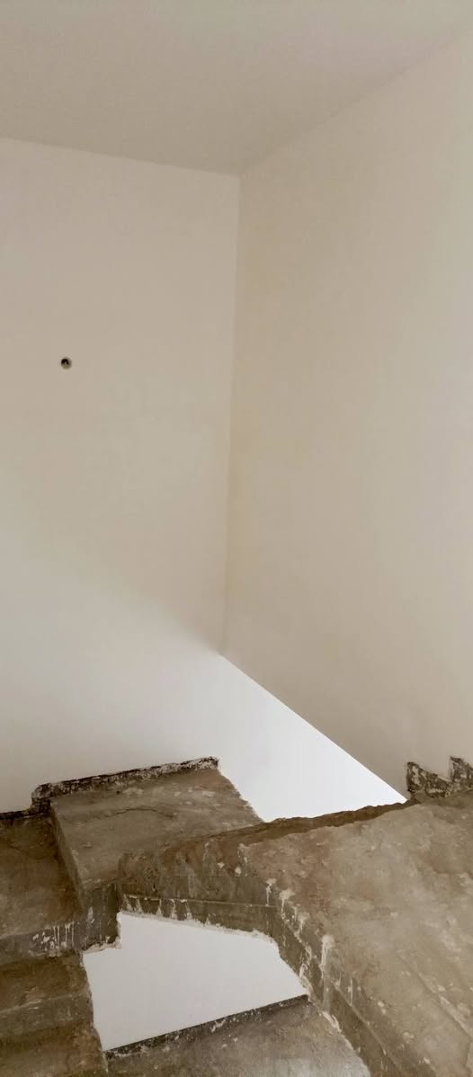 كادر من فلوجه جص وبورك متر 6 ونص
تشميع لط وجص وبورك 7 

***********
