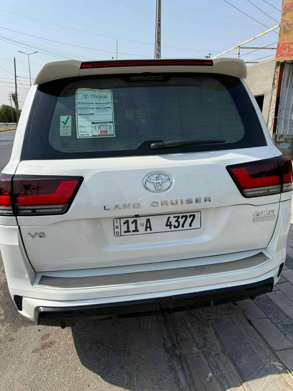 السلام عليكم لاندكروز مديل 9 محدث 24 داخل وخارج رقم بغداد مصبوغه عام  مكان السياره السماوه رقم محرك 6 سلندر
***********
