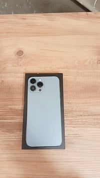 ايفون 13 PROMAX ذاكره 256 بطاريه 77 السعر 650 بغداد رقم الهاتف 0771676...