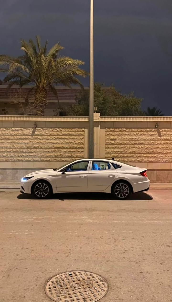اسلام عليكم سوناته مديل 23 خليجي تبديل باب سايق الباقي كله كفاله مكينه وكير كفاله مكينه 2500 ماشيه 120الف سياره جديده معنا الكلمه العنوان البصرة الزبير السعر خاص 
***********
