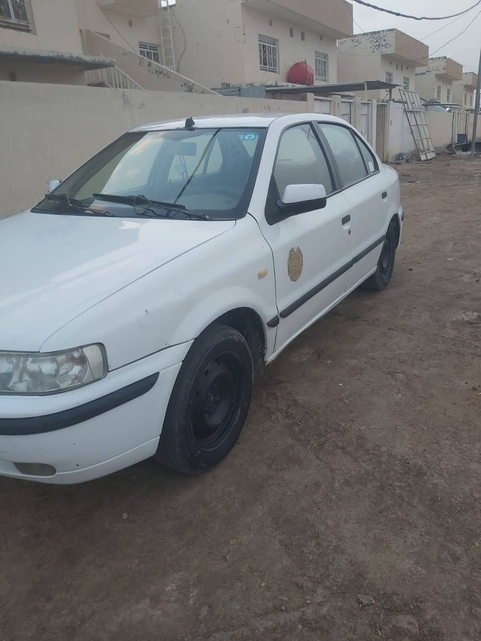 السلام عليكم
سيارة سمند للبيع موديل 11 سيارة حلوه ونظيفة هزه جديدة سنوية رقمها قادسية  مكانها ديوانية ..سعرها 35  مع المجال البسيط..للاستفسار اتصل ***********
