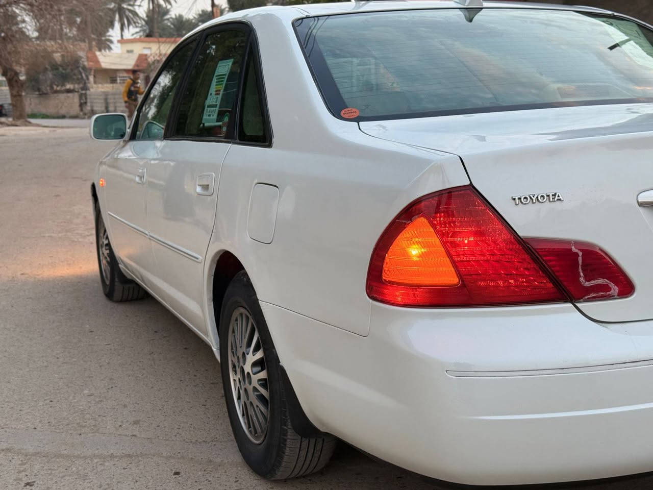 السلام عليكم افلون البيع موديل 2000 رقم بغداد دولي بسمي تحويل مباشر السياره مصبوغه عام بدون ضربه تبريد ثلج تدفئة السعر 83 وبيها مجال حك الجيه مكان السياره صلاح الدين الضلوعية رقم الهاتف***********
