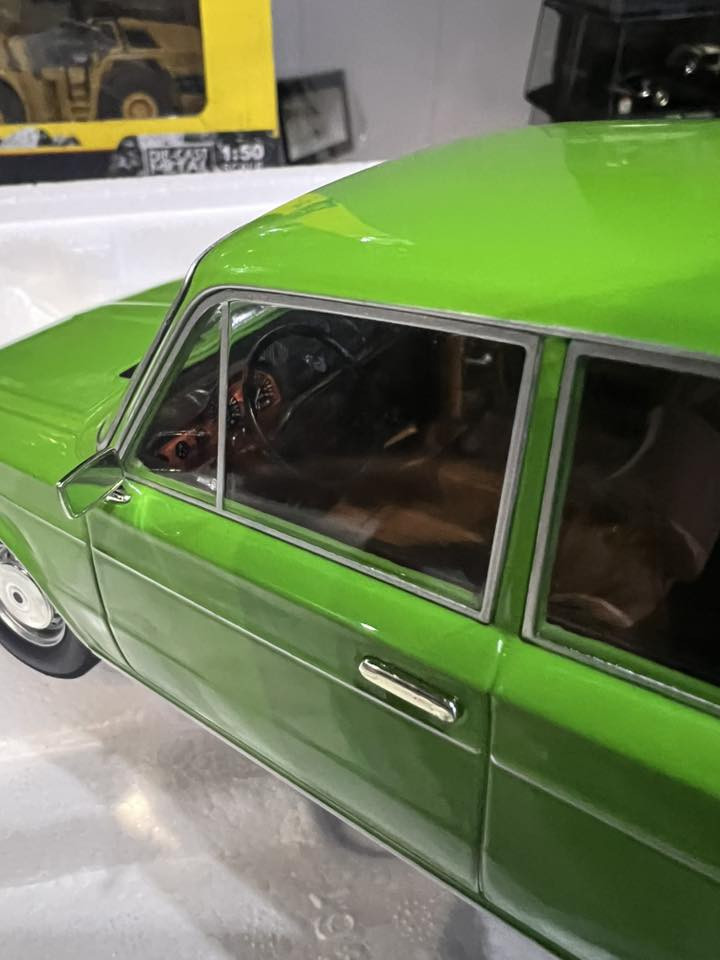 متوفر الان حجم 1/18 لادا من الشارع العراقي


**إذا كنت صاحب هذا الإعلان وتريد حذفه لأي سبب، رجاءا أرسل رسالة إلى الدعم الفني**