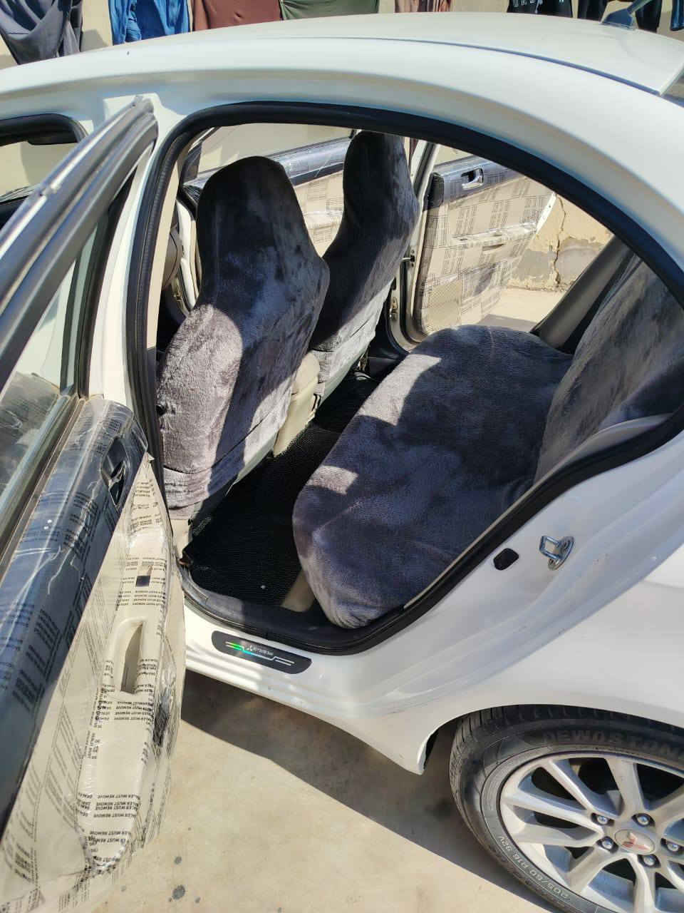 جدد شاشة كامرة تدفئة تبريد شغال مكاسلام وعليكم لانسر قرش  2016 مكينة 1600بسمي كير مكينة مكفولة تخم تاير باترين السيارة ديالى المقداديه السعر 115وبيها مجال  رقم الهاتف ***********
