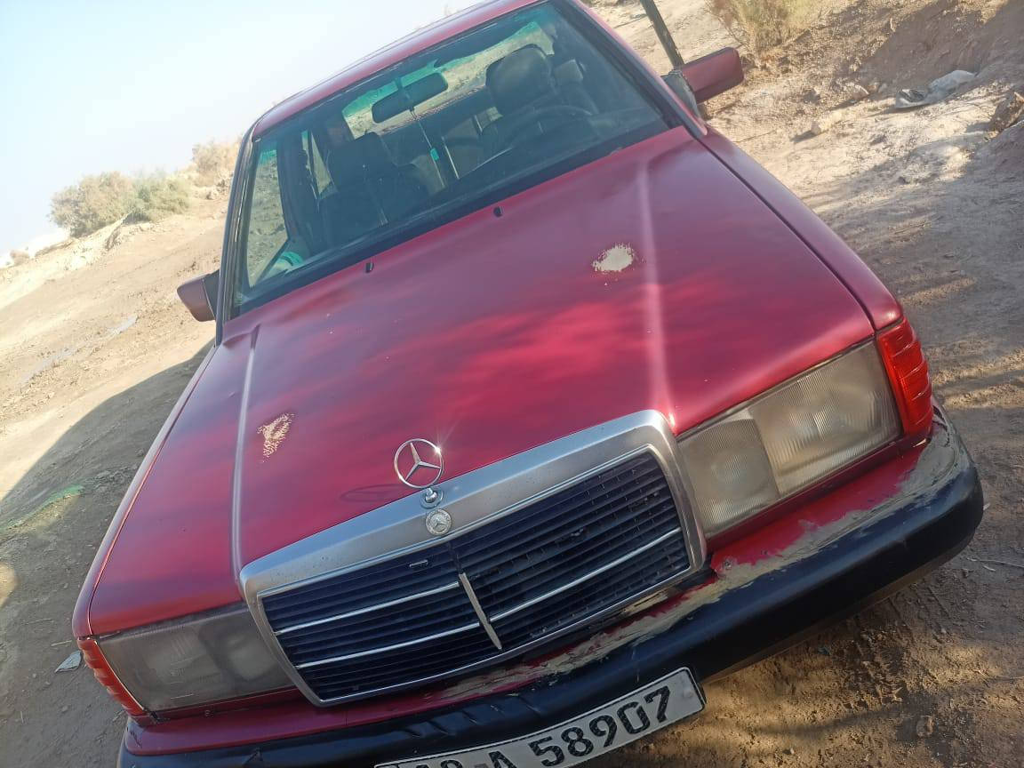 مارسيدس مديل 91 رقم بابل محوره كير ومكينه ونجي كهربائية كله شغاله تحويل ثاني  يوم سعر 45 بيه مجال سياره مكفوله من ظربه وصبغ بيه جراد قليل مكانه كربلاء عن تمر ***********
