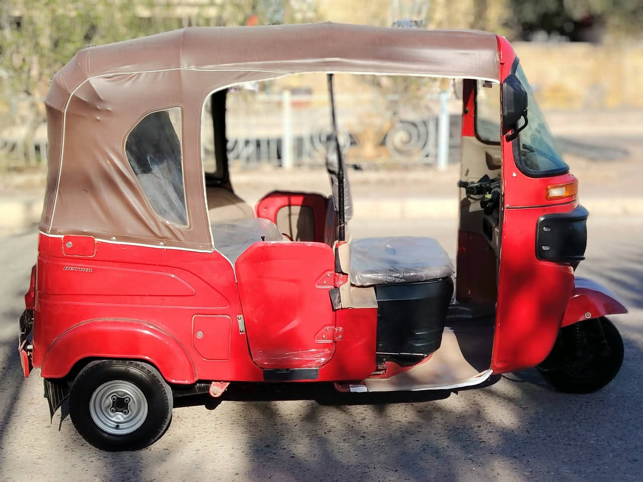 22 مرقمه الكشره بيها بارد فقط بلغد كد شبر الباقي مكفول مكينه مجفته بوشه بستم مكان قلعه صالح ***********
