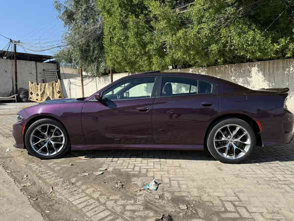 السلام عليكم 
النوع : دوج جارجر خليجي ( وكالة هارلم ) 
الموديل : 2021 GT كفالة عامه السعر 275 ورقه 
بغداد / الشعب / شارع الاسواق مركزيه
هـ***********
