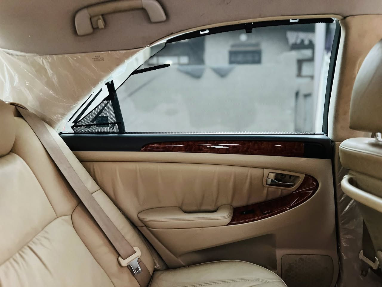 شاهینە مووس.
2004
182  بێ دووکەڵ.
ناو زەرد .
سێ دووگمە
سێ پەردە .
جڵد 
هیتەر
بەس شووێن مووسەکانی بۆیاخە 
شاشە
سووکان کارەبا .
کووشن کارەبا .
مەجمووعە سووکانی لێکزس .
تەقەو ڕەقەی نییە .
 .ساردوو گەرمی بەسراوە .
برێکی بەسراوە .
کامل مەسرەف کراوە .
دەعموو لێ دراوی نییە .
سعری 60گەڵاو مەجال .
***********
***********سەسایەق
