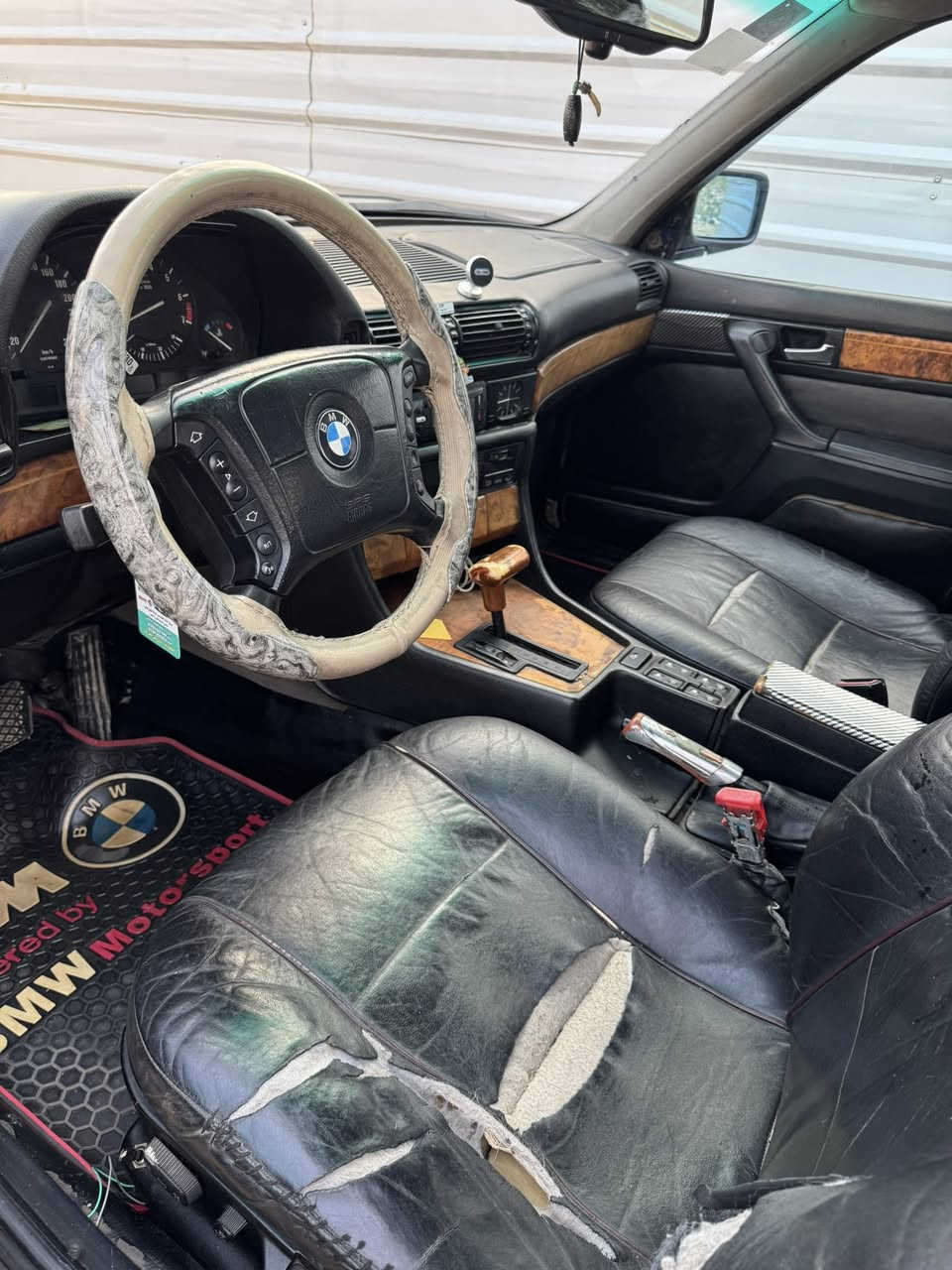 @حجم 730/6كير مكينه مكفول مال حاويه تخم تاير جريد صدر جديد‎100‎%‎100امامي خلقي مبدل اليوم كهرباء كله بلاد شغال نقص جوك تبريد مصبوغ جديد بعده مامبولش شاشلت تجاوي اصليه زنون اصلي ناصي كوستر يعني لايت مخيف بجم عريض رقم بغداد بسمي غرفه جلد تكم كهربائي إرباكات سليمه برده بلاد مراوس بكير عادي بغداد مكاني ***********
