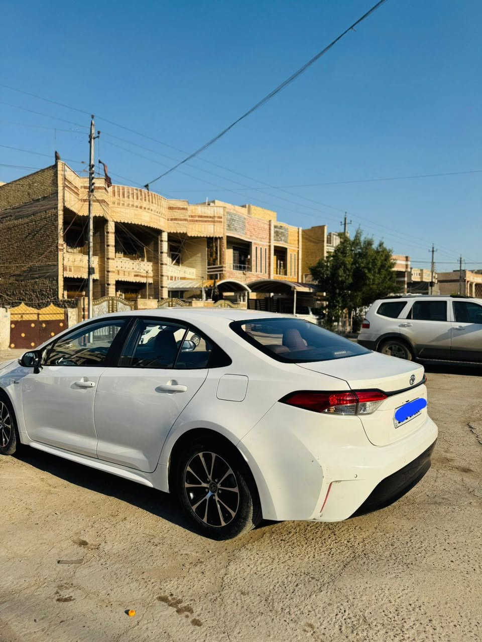 سلام عليكم كورله هايبرد موديل ٢٤ ماشيه ٤٣ كفاله عامه عده شخطين
مكان الشعب اي استفسار ع رقم ***********
السعر 36 وبيها مجال بصيط
