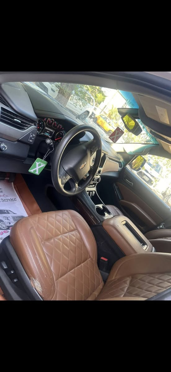 للبيع تاهو LT2019 مواصفاته معروفه  سعر مناسب  سياره جديده كلش مال بيت مابيها نقص   مكينه وكير وتبريد على وضع الشركة عدسات لايت شادلها اصلي بي ضمان عالي وناصي وبلاجكتور زنون اصلي بليل نهار تخم تاير جديد تايلندي رقم وسنويه ستوني جددتها باسمي جاهزه من كلشي مصبوغة عام تقريبا بس بدون تبديل اي قطعة حتئ الدعاميات بلاديات مكفولة لغود شواصي دواخل مكانه بغداد الامين ***********
