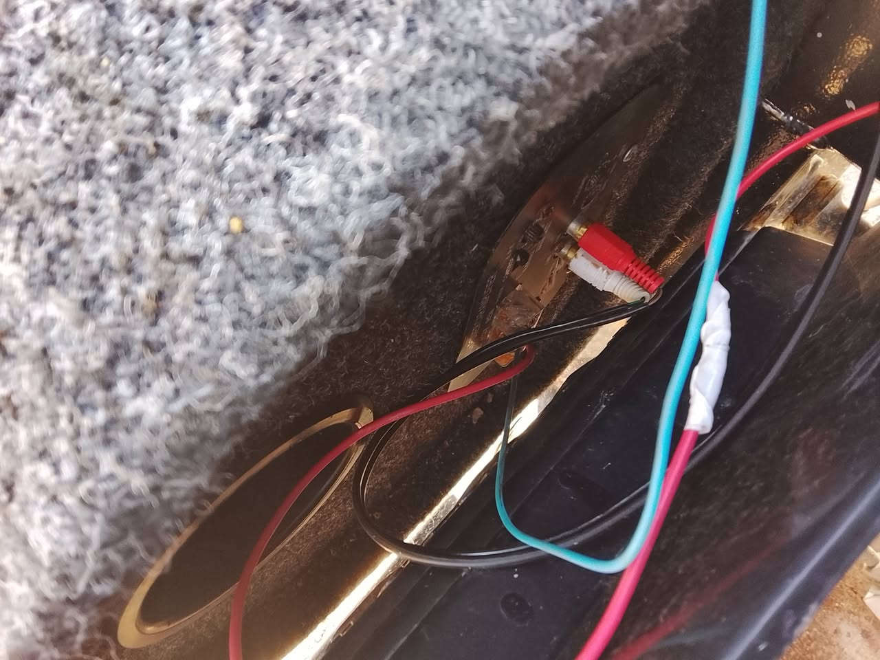 سلام عليكم شباب دمام جبير البيع او مراوس بدمام الي يصير بل صندوك ستوته مراوس او بيع ***********
***********
