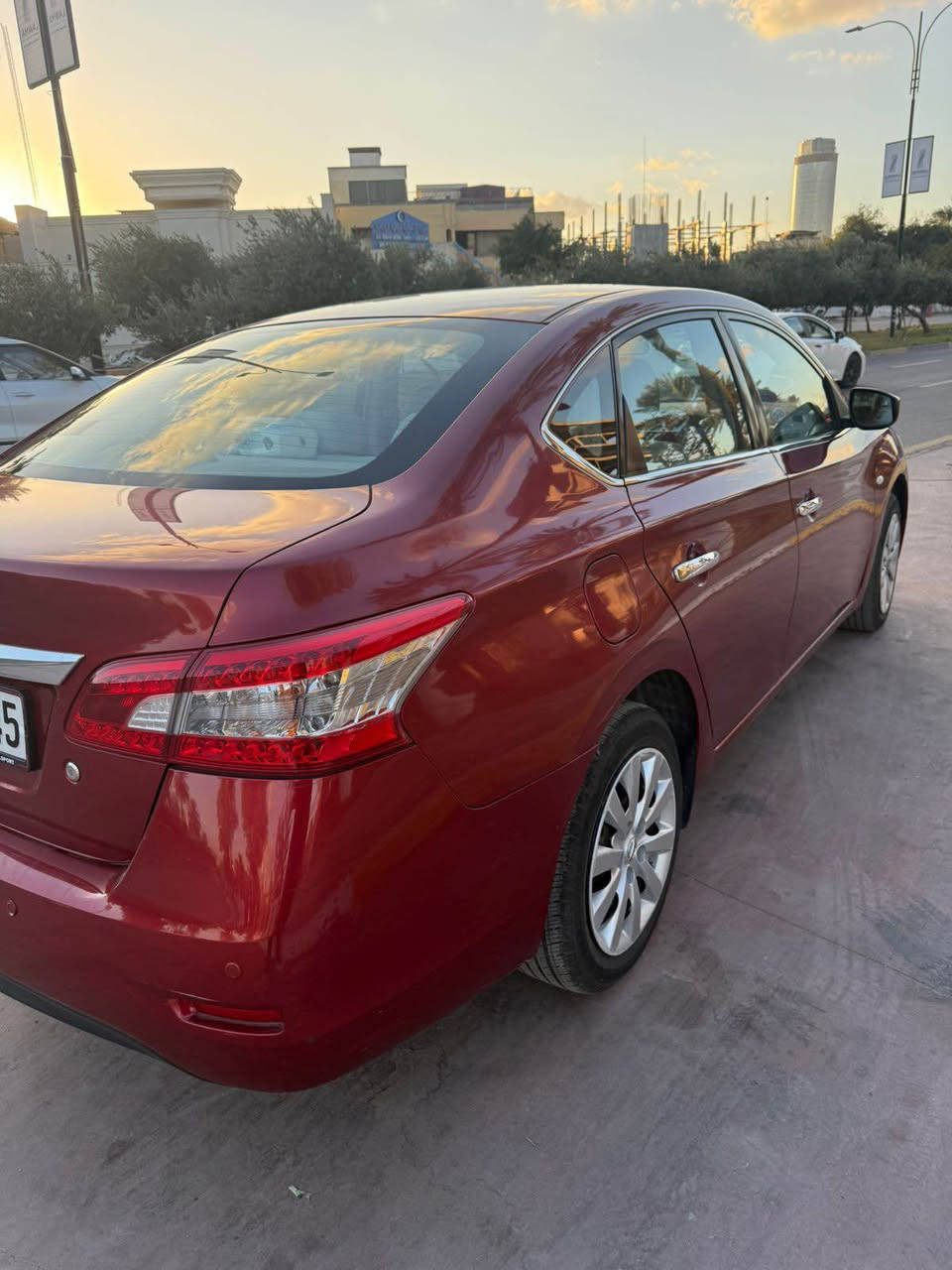 للبيع نيسان سنترا موديل 2019 وارد خليجي بدون صبغ وبدون ضرر ( مكفوله ) كير مكينه صدر تبريد بلاد مكفولات محرك 1600 دوش موصفات عادية مري كهرباء تبريد قطعتين شاشه كبيره وكامره السياره ماشيه 95الف كيلو حقيقي
السعر /128ورقه 

 *********** بغداد, العراق
