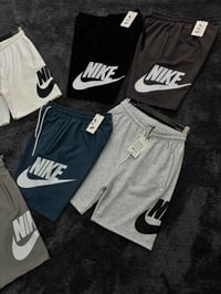 شورت رجالي • جملة • من المصنع