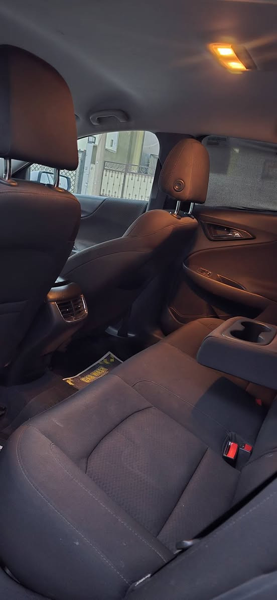 السلام عليكم ملاحظه سياره استخدام شخصي 
شوفرليت ماليبو كلين تايتل كفاله
مكفوله من الضربه والتبديل والصبغ والغرق
ايرباك سليم بجم كبس 
موديل 2018
 ماشية ٦٨ ميل
 رقم سليمانيه 
مواصفات lt
بصمة تشغيل عن بعد ليد كرسي كهرباء مثبت تبريد قطعتين
للبيع السعر 108بي مجال بسيط للشراي عنوان كركوك حي واسطي  شراي خابر رقم نتفاهم مو شراي اعبر منشور رقم الهاتف *********** كركوك, العراق
