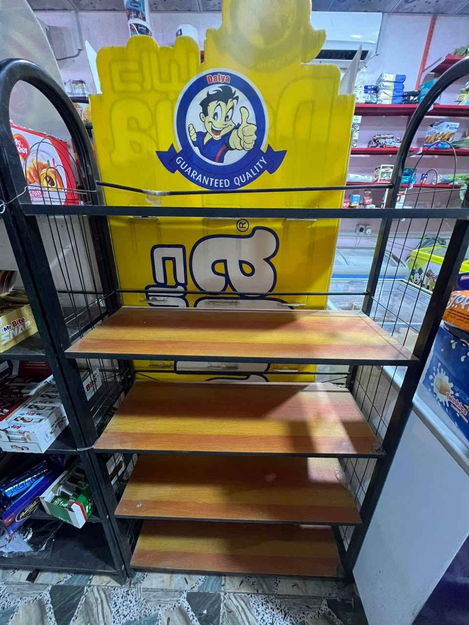 توفر اغراض محل للبيع
1/ عارض نساتل اثنين
2/ عارض بقلاوى 
3 / عارض سكائر 
4 / ميز   الامنيوم + خشب 

سعر استفسار اتصال على الرقم 

***********
***********
