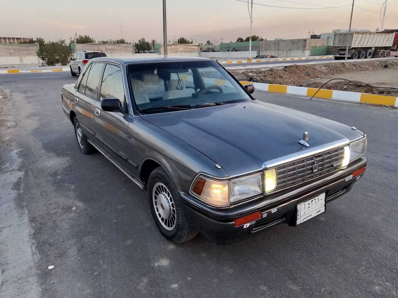 سلام عليكم للبيع سيدان تكم مديل 1991 ايسر بلادي رقم نجف الماني مشروع وطني راعيه يمي بناصريه تحويل ثاني يوم مكفوله من ضربه وكص ونقل وعيب شرعي وصوليات مكينه وكير 2ونص جدد توني شاده حاويه غرفه جديده دشبول ابطاين جدد حداديه جديده تخم تاير جديد كهربائيات كلها شغاله سياره جاهزة احله من الصور ترايك وين مايعجبك السعر 55 ورقه وبيه مجال العنوان ناصريه مركز شراي يتصل وبخدمته وهاذ رقمي ‏‪0780 519 1985‬‏
