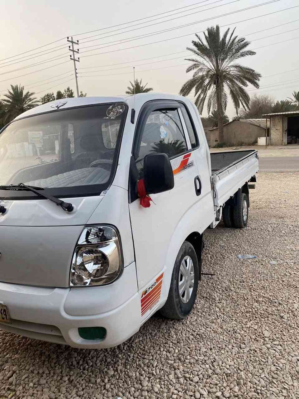 السلام عليكم  للبيع كيا 2011 رقم واسط تحويل مباشر كير محرك شاصي رقم شاصي كفاله مكان بابل السعر   85 وبيه مجال
***********
