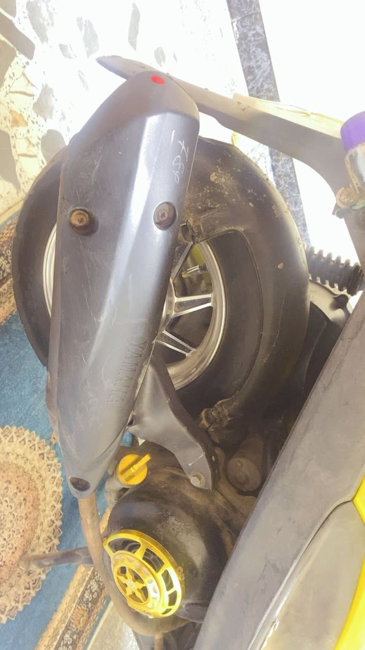 المكينه ابلادي ما مفتوحه نكره سلف
كهربائيات فول شغاله
من الاخير دراجه نضيفة 
سعر 850 وبيها مجال 
***********
مكاني مدينة الشعله شارع ٦٠ قرب مجمع النور
الشراي يتصل مباشر واني خادم
