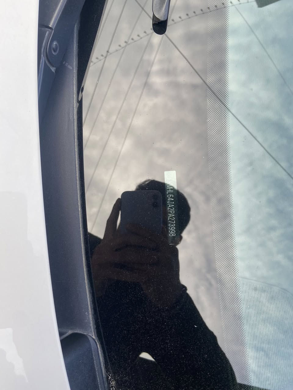 سوناتا موديل 2023
سيارة كلش حلوة التفاصيل موجودة بالفيديو 

سعرها 185ورقة 

عنوان بغداد المشتل شارع الجامع مقابل جامع المشتل 

***********
