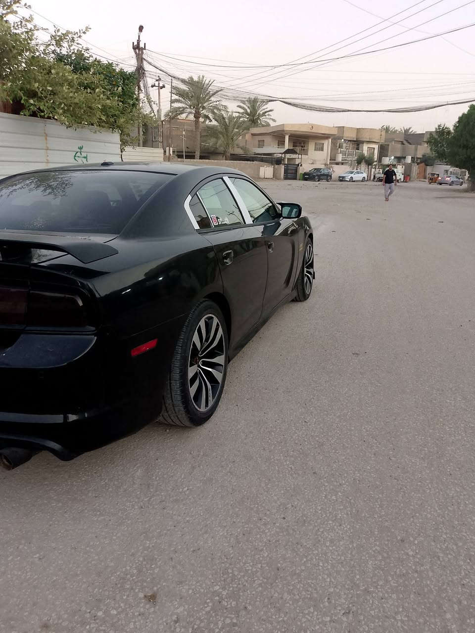 السلام عليكم 
 جارجر موديل 2014 مراوس بجيب 
مكينه 5700 فول مواصفات ماعده فتحه 
مكان بابل 
رقم ***********
