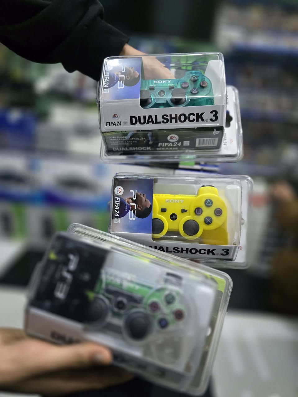 كل انواع الالكترونيات 
 ماعليك بس تتواصل ويانه ولباقي علينا متوفر جميع الاجهزة والالكترونيات وتحميل الالعاب 
للتواصل واتساب *********** 
التوصيل مجاني داخل بعقوبه ..
